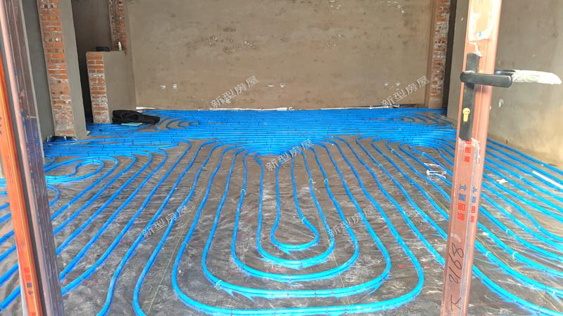 電地暖上鋪木地板注意事項_電暖地暖怎么鋪木地板_電地暖配什么樣的木質(zhì)地板好